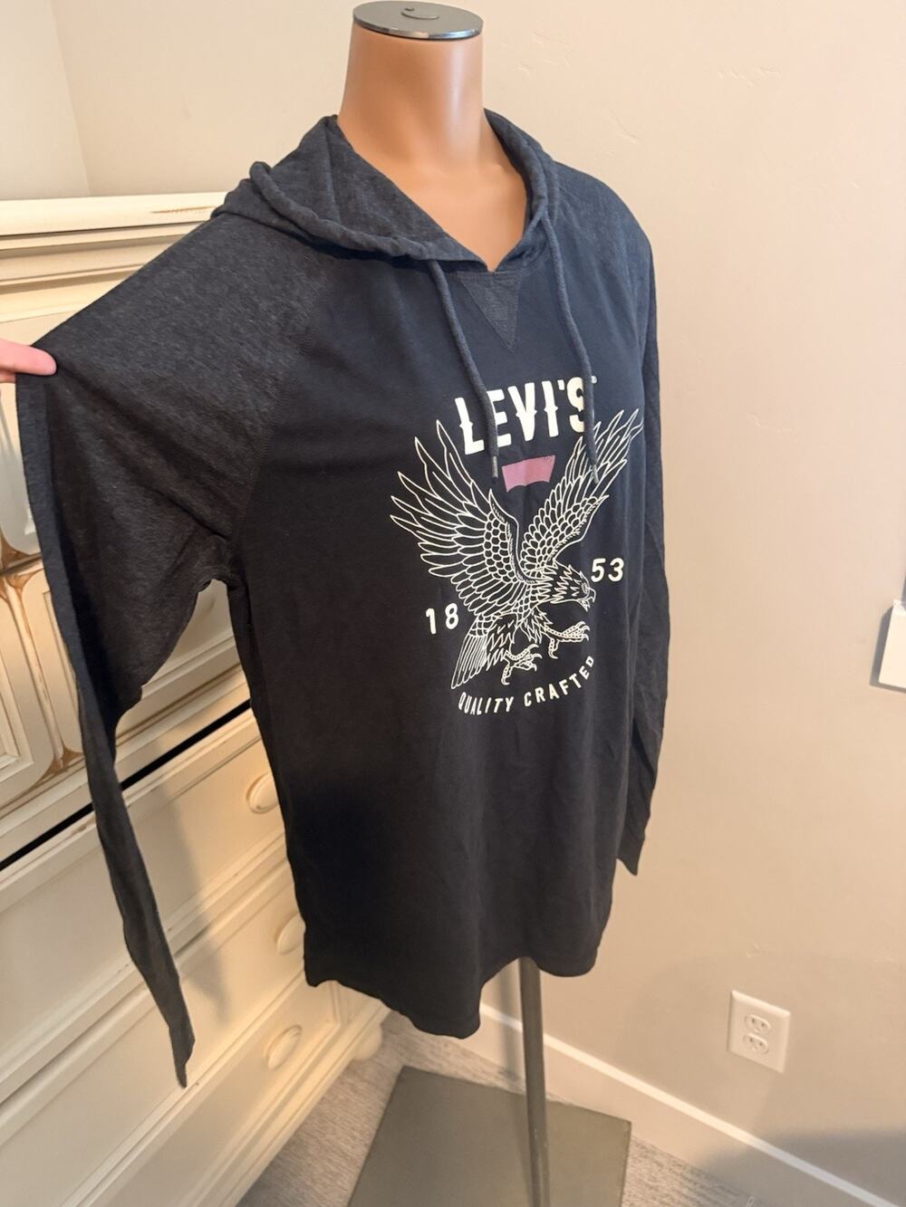 Women’s Levi Long Sleeved Shirt Gray Black Size Medium